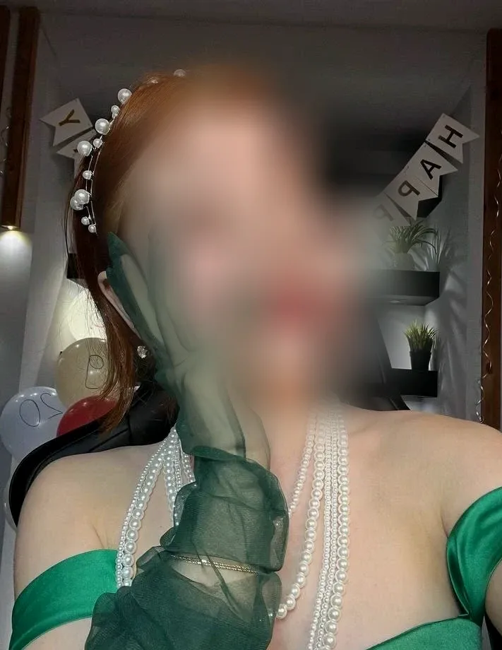 Carlijn, 24