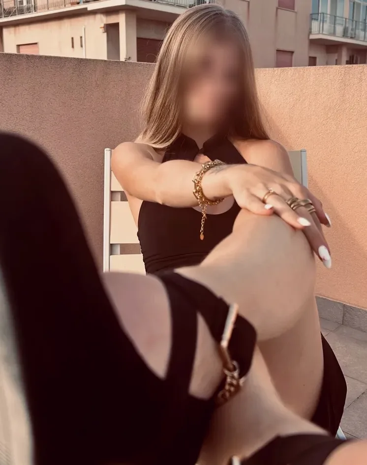 Carlijn, 22
