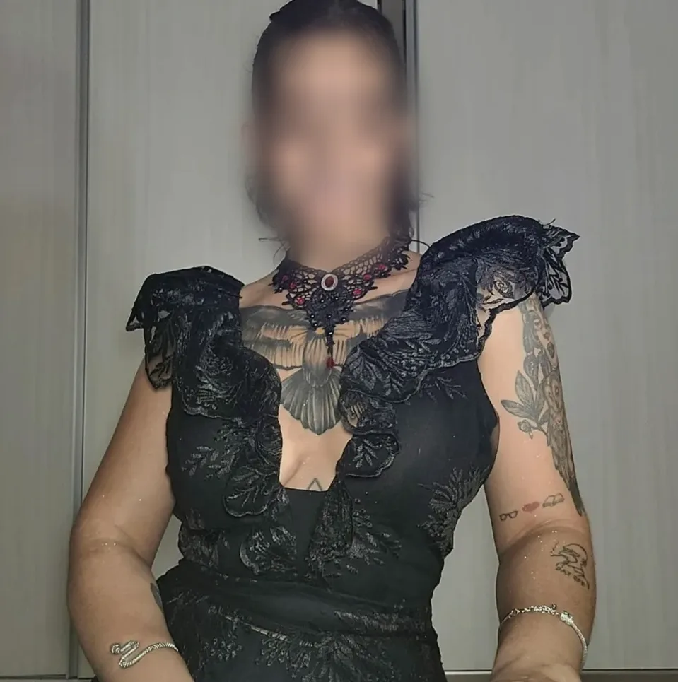 Denise, 30