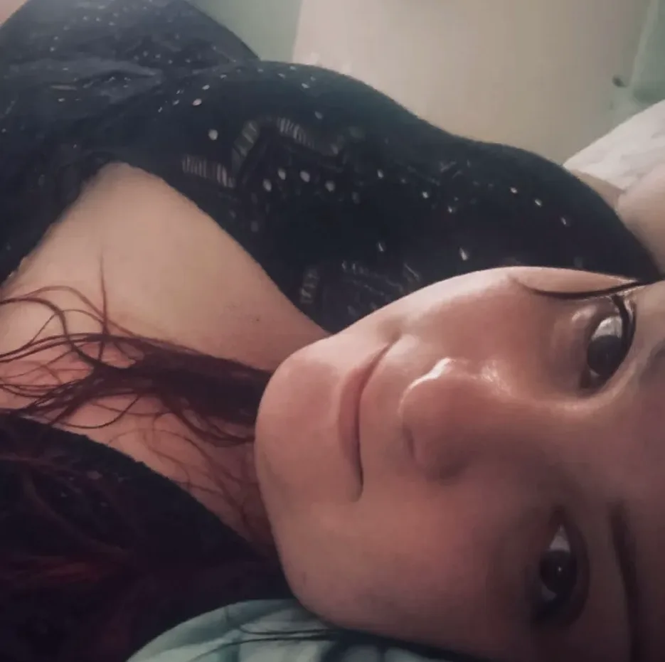 Dilara, 33