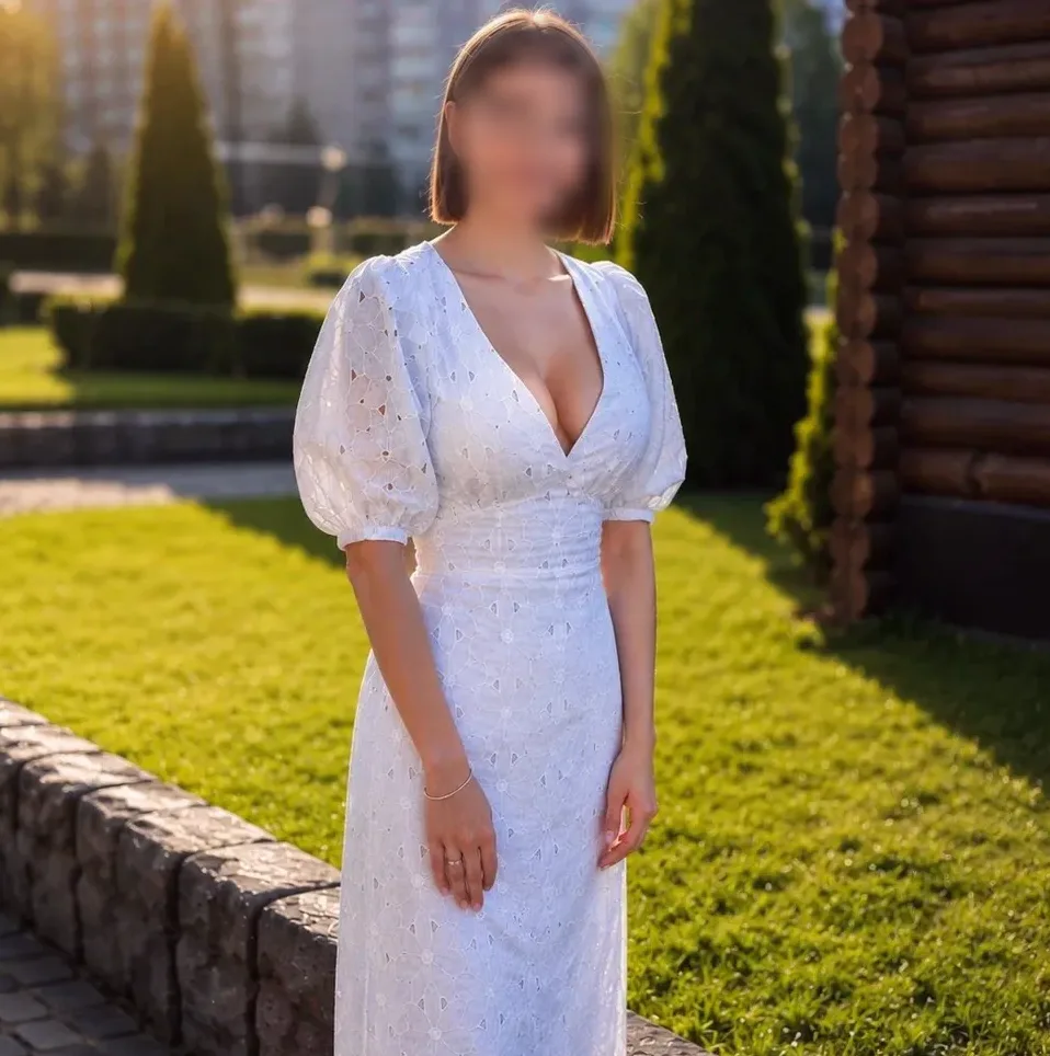 Fenna, 26