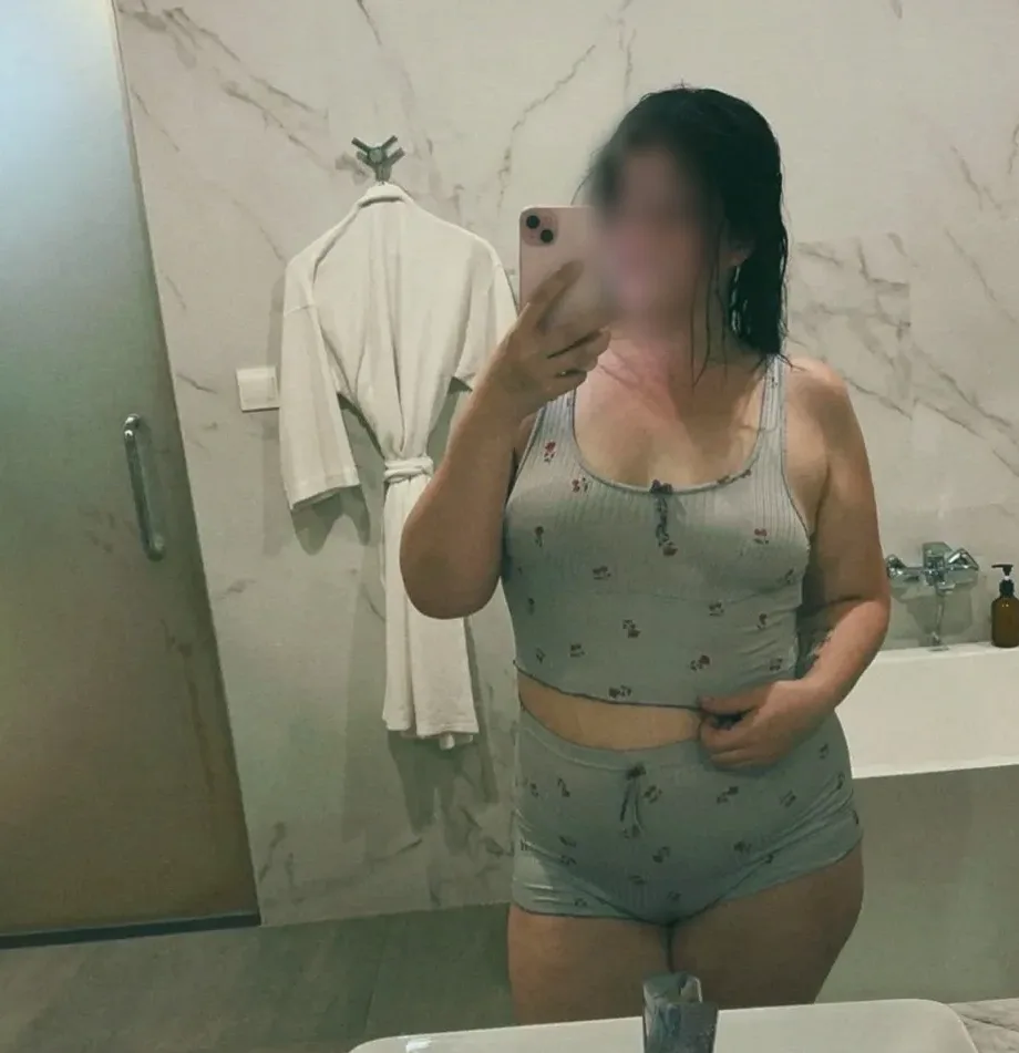 Marloes, 27