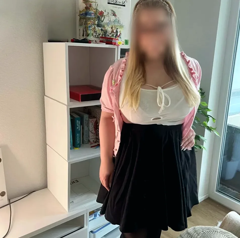 Merve, 32