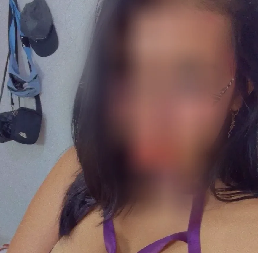 Miranda, 23
