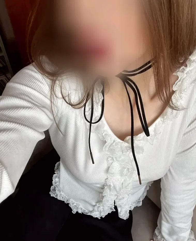 Sanne, 21